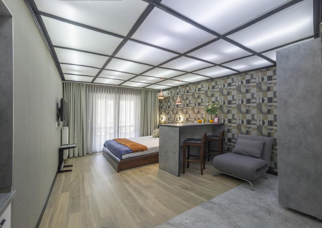Paradis Odessa Apartments Екстер'єр фото