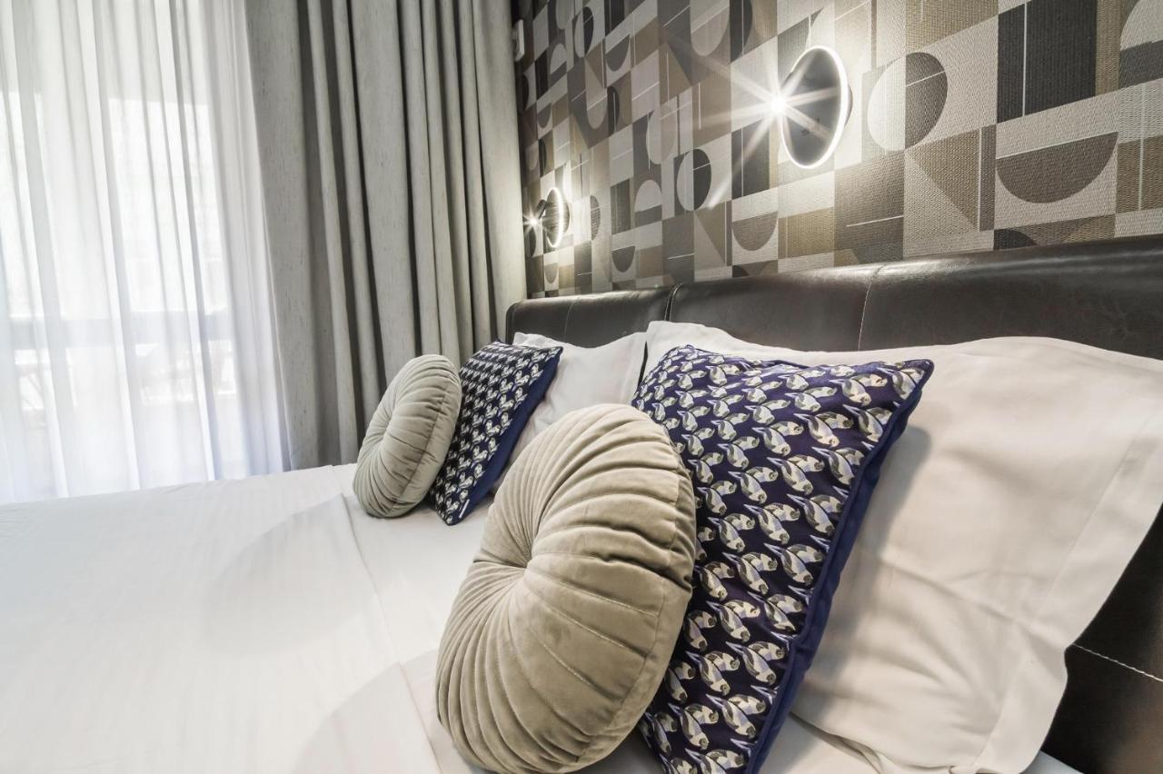 Paradis Odessa Apartments Екстер'єр фото