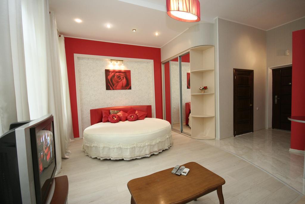 Paradis Odessa Apartments Екстер'єр фото