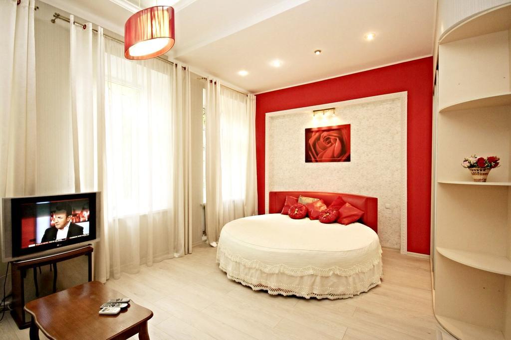 Paradis Odessa Apartments Екстер'єр фото