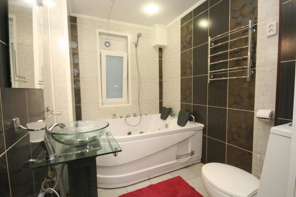 Paradis Odessa Apartments Екстер'єр фото