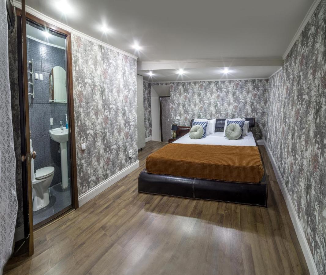 Paradis Odessa Apartments Екстер'єр фото