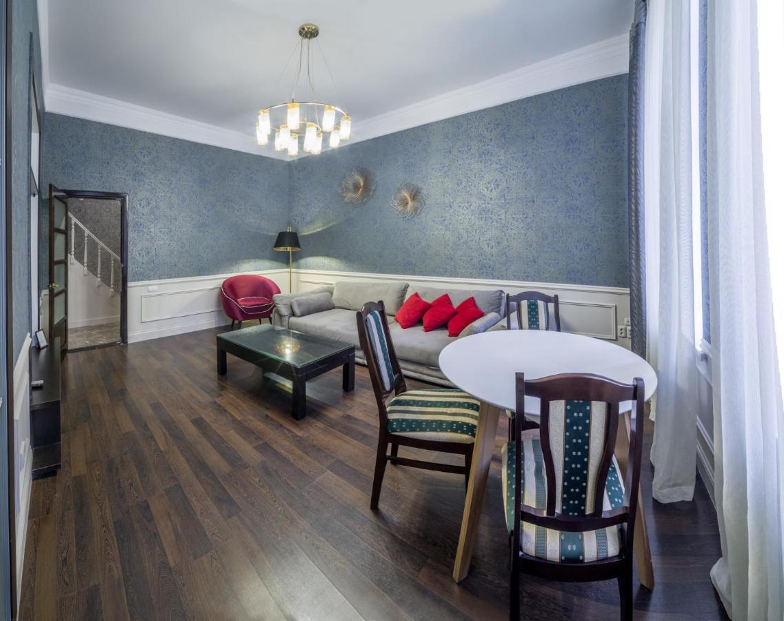 Paradis Odessa Apartments Екстер'єр фото