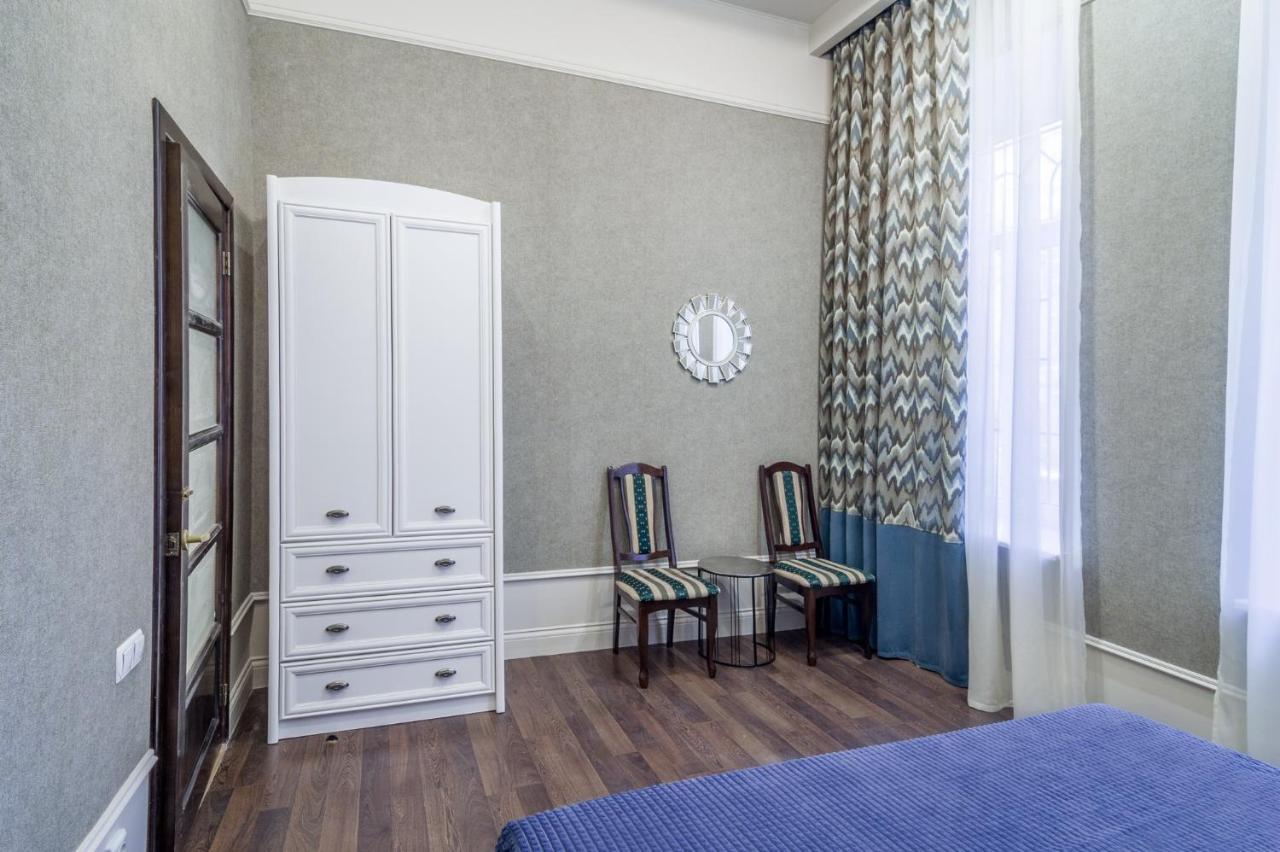 Paradis Odessa Apartments Екстер'єр фото